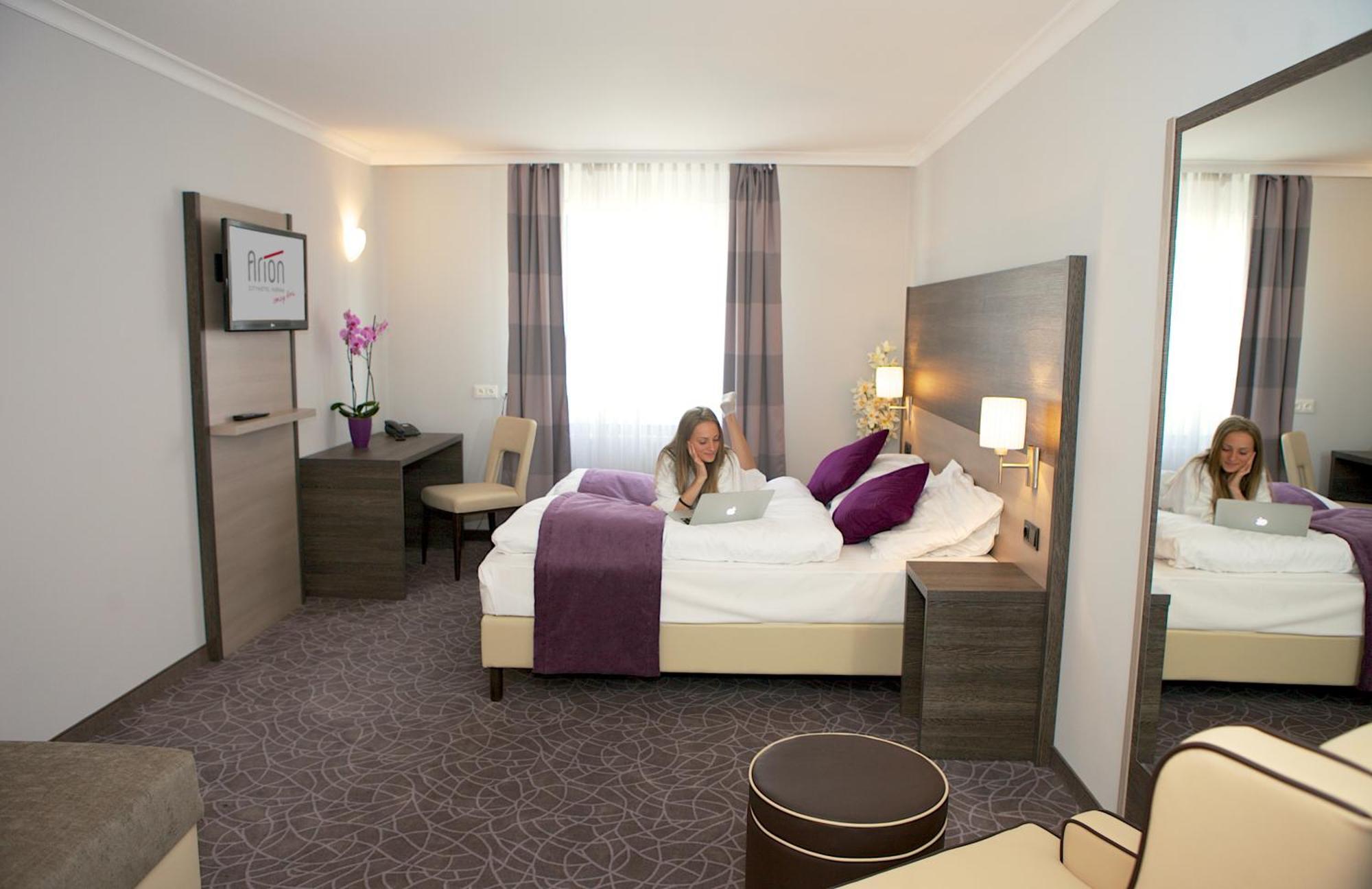 24Hours Apartment Hotel Wien Exteriör bild