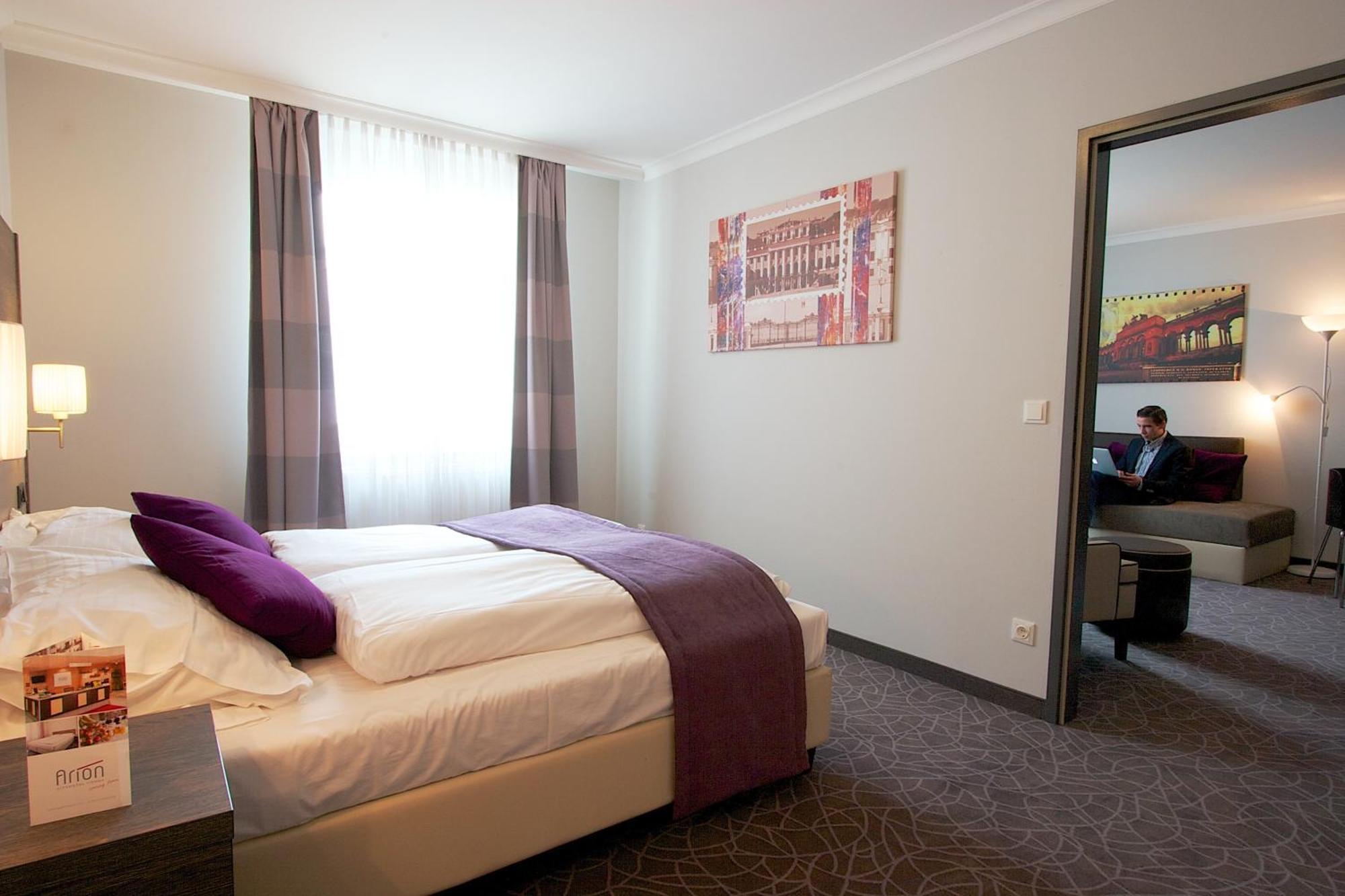 24Hours Apartment Hotel Wien Exteriör bild
