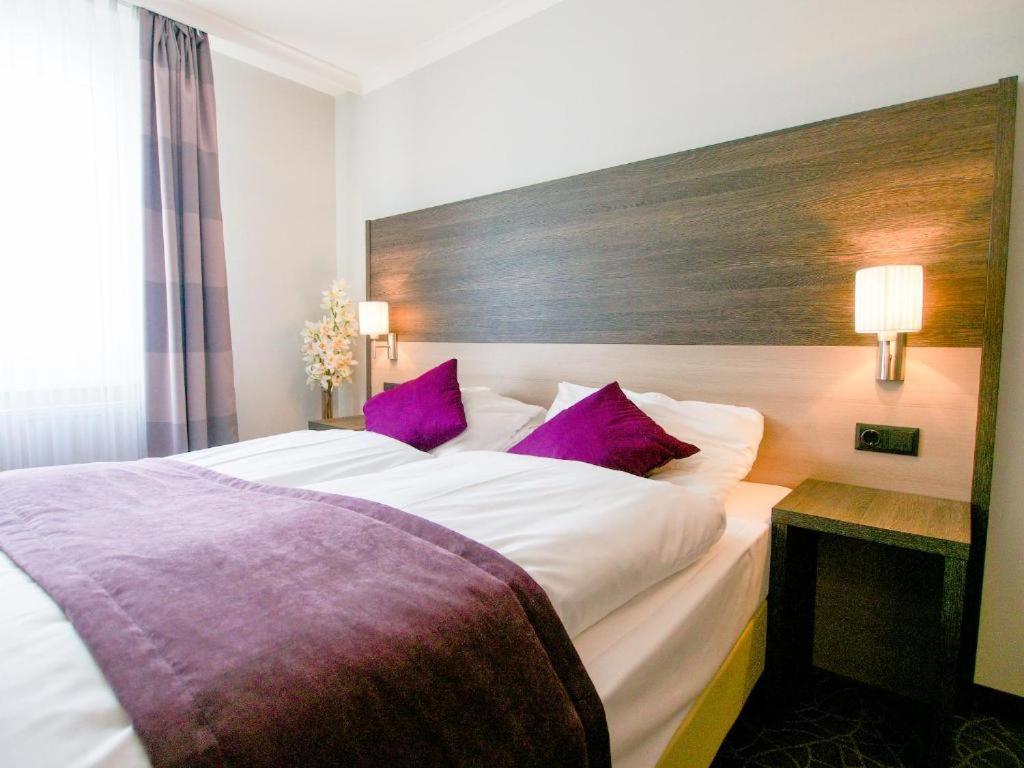 24Hours Apartment Hotel Wien Exteriör bild